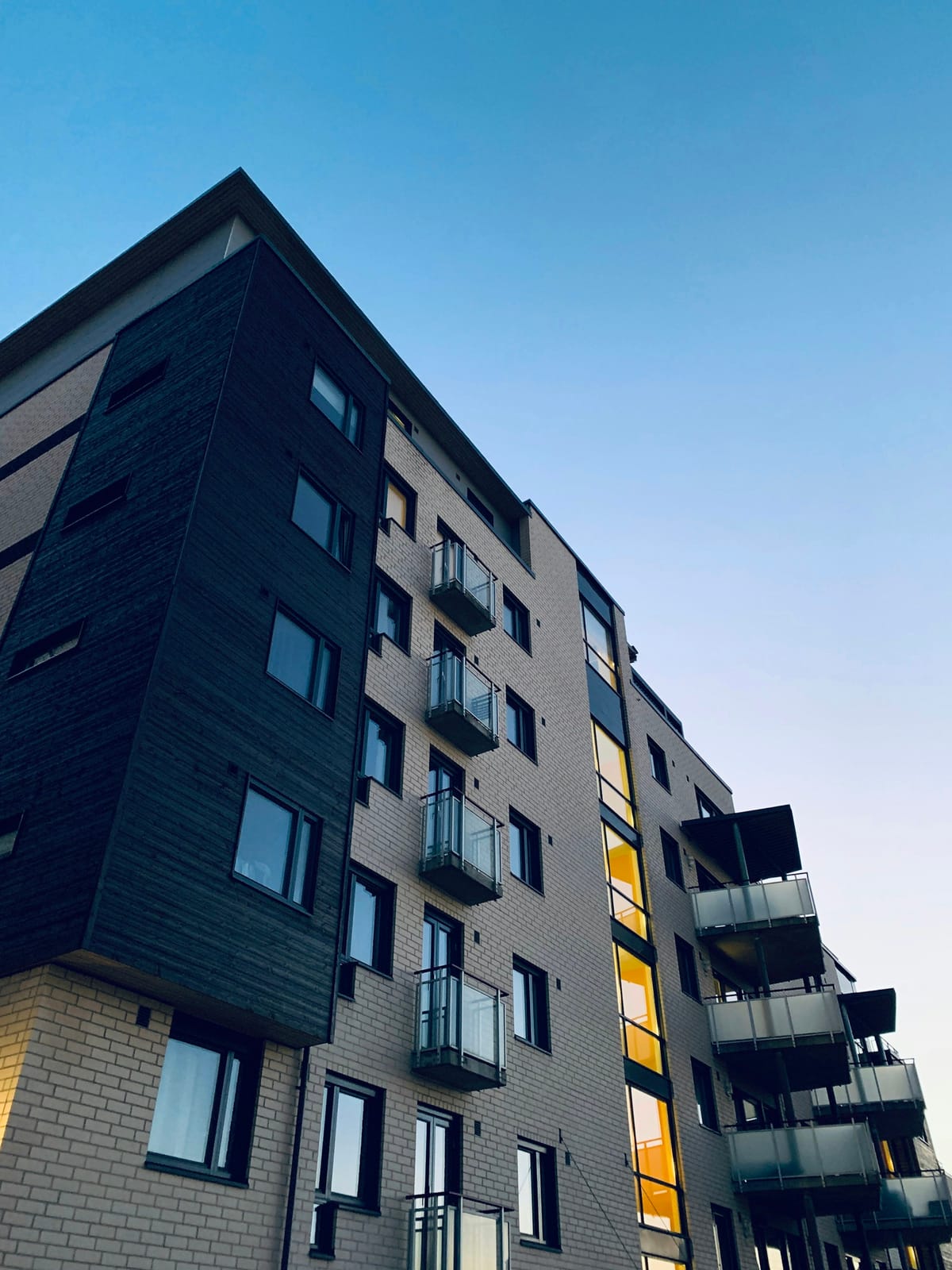 Multifamily apartment building